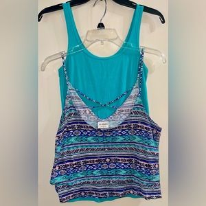 LA Hearts Crop Tank Size L & Old Navy Tami Cami Size M selling together bundle
